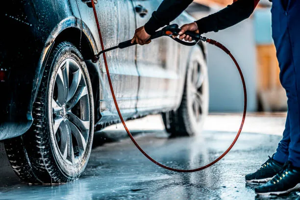 Werkstatt von Service and Shine